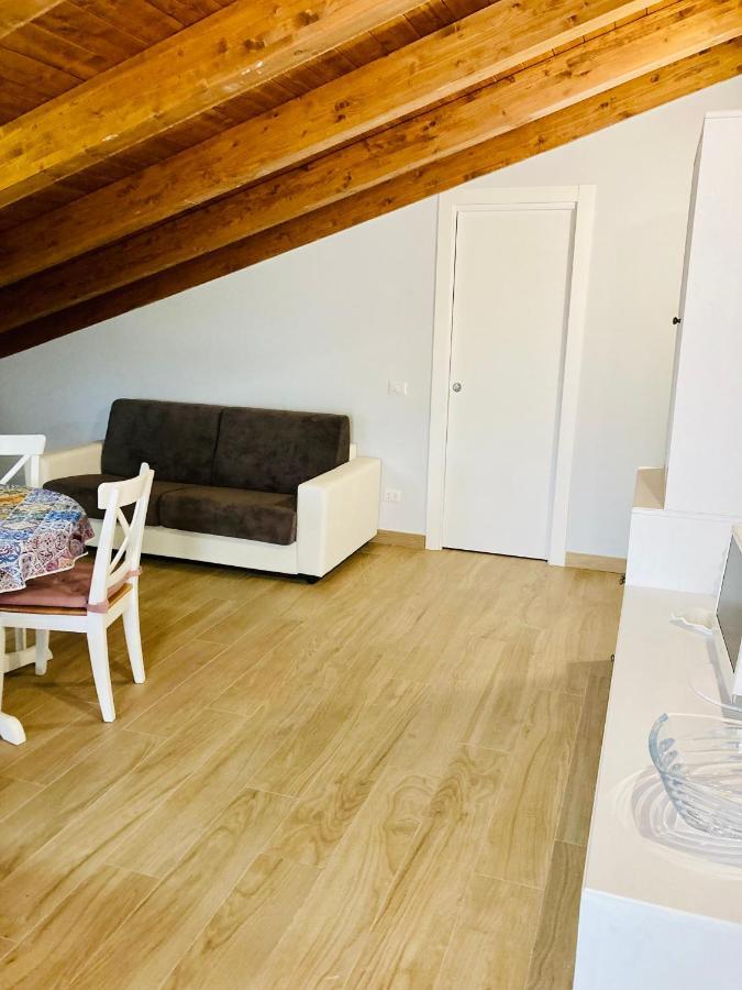 Villa Bubu, Appartamento Country-Chic Rom Exterior foto